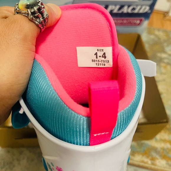 Like New Girl’s Size 1-4 Lake Placid Nitro 8.8 Adjustable Ice Skates White/Blue - Picture 12 of 16